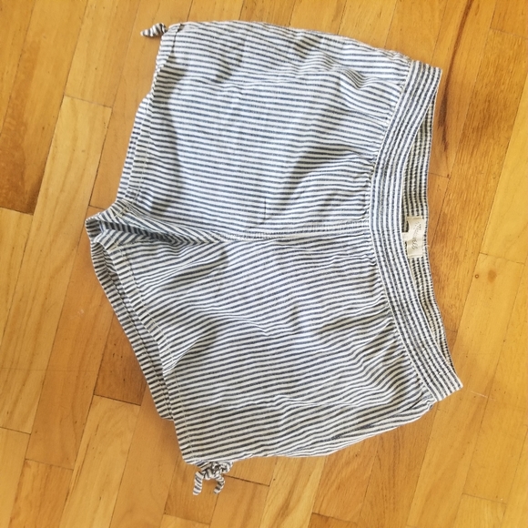 Madewell shorts - Picture 1 of 3
